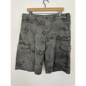 J. America Florida Gators Camo Cargo Shorts Size Large